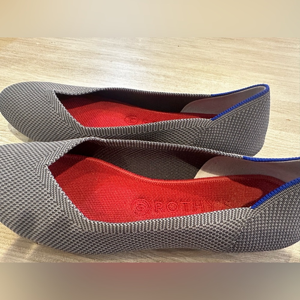 EUC Rothy’s grey flats size 8.5 (fit like an 8)